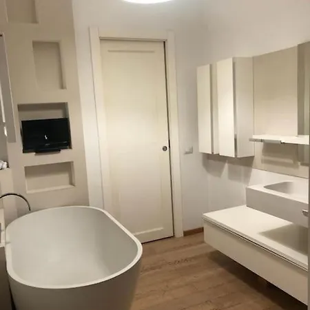 Apartament La Casa Di Rosina Al Pigneto *